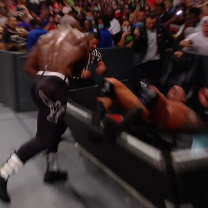 WWE Champion Bobby Lashley looked to make Randy Orton his latest victim! | WWE