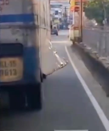 😬😬 | Gireesh Kumar Thulaseevanam