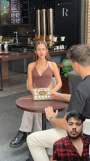 doing magic infront of girl she is confused 🤔😂 #shorts #viral #trend #funny #funnymoment