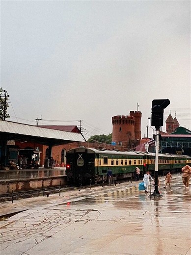 Happy Rim Jhim: Rainy Moments on Pakistan Railway