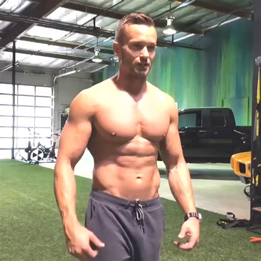 Getting some functional training in. If you weight train regularly, it’s always good to add some movement into your workout to stay athletic.-Training at @musclepharm#554 | Blake Dawson | Facebook