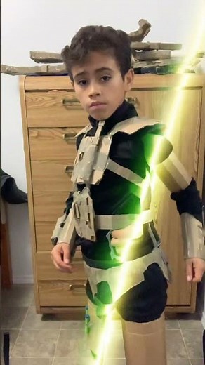 Cardboard military gear and suit #cardboard #cardboardproject #diycardboard #military #fakegun #army