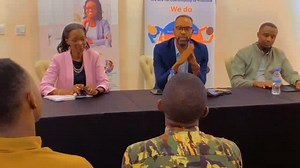 Ku nshuro ya mbere, mu Rwanda hagiye guhembwa ibigo byafashe neza abakozi babo mu buryo butandukanye. Ibi bihembo byitwa People Matters Awards 2024 bikaba biri gutegurwa na People Matters Kigali Rwanda. Bayobozi b’ibigo n’abashinzwe abakozi, murakangurirwa kwandikisha ibikorwa byiza kandi biteza imbere abakozi banyu mwakoze mu mwaka wa 2024, Kwiyandikisha byatangiye tariki 15/11 bizasozwa tariki 5/12/2024. Kwiyandikisha no ku bindi bisobanuro mwasura urubuga www.peoplemattersrwanda.rw ushobora n