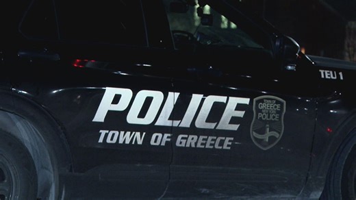 Greece police report 4-year decrease in crime