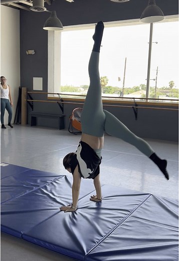 Handstand and Acro Dance Tutorial for Beginners