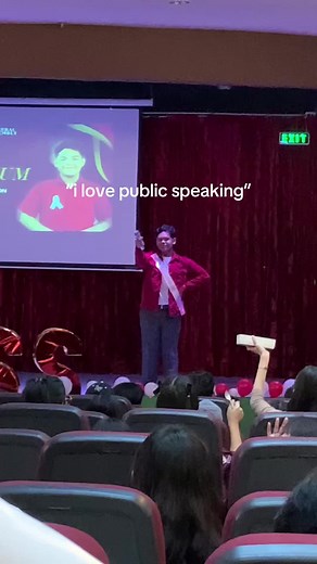 Mastering Public Speaking Through Impromptu Skills