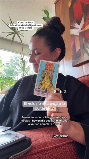 Video de Regina (@vibrandoaalto) relacionado con “taro”