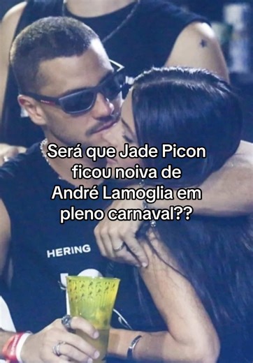 Será que a paixão transbordou e eles ficaram noivos em pleno carnaval? Parece estão usando o mesmo anel 👀 .. #jadepiconn #andrelamoglia #casal #foryou #amor