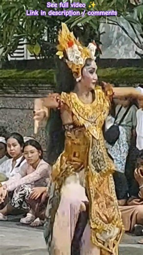 BALI 🙏🏽 Condong Dance 💃 Calon Arang ✨️ Padangbai #ceremony