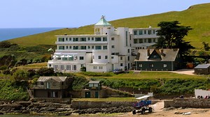 Celeb-loved English hotel on its own island that gets cut off from the mainland