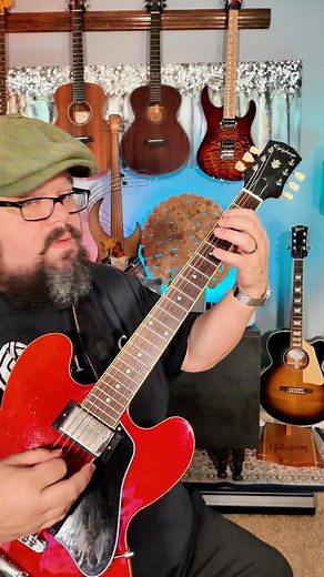 Crazy Train Intro Guitar Tutorial! #guitarlesson #guitarreels #instaguitar #guitarteacher #reelsinstagram #guitarpractice #guitartips #guitarforbeginners #guitarplayersofinstagram #guitarlife #musiceducation #fyp #guitarreel #reelitfeelit #guitarinspo | Chas Evans
