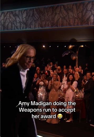 Amy Madigan's Touching Award Acceptance