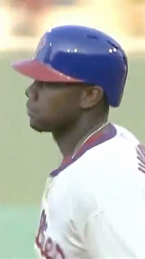 Ryan Howard launches his 300th career MLB HR | September 22, 2012 | Phillies vs. Braves