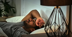 6 Causes Of Sleep Onset Insomnia, And What Sleep Doctors Say You Should Do About It