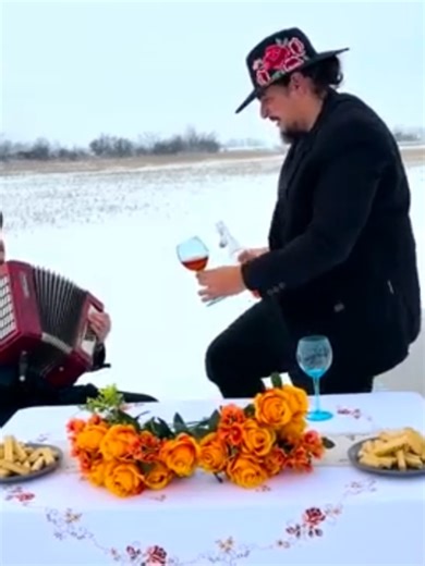 Kemál - Lakodalmas Nóta (Rózsa Rózsa Sárga Rózsa)