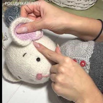 How to sew and attach the knitted mouse’s ears - Polushkabunny