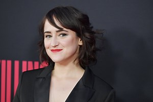 Mara Wilson: Danny DeVito Was Like a 'Favorite Uncle' on 'Matilda' Set