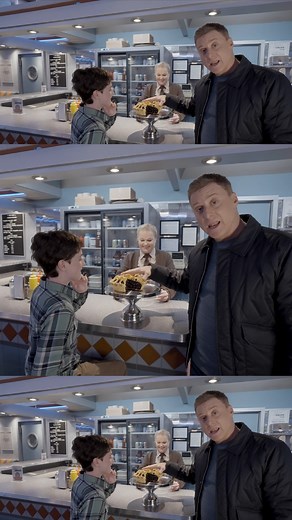 Can we get a slice of pie? 🥧😋 Celebrate #NationalPieDay by streaming #ResidentAlien on Peacock TV. | SYFY