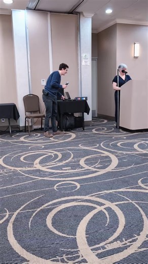 Dress and Lighting Tips for Virtual Interviews