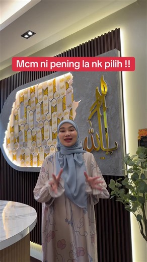 Amelia Collection – pilih ikut jiwa, rasa ikut cita ✨ Amelia hadir dengan 3 versi eksklusif: 1️⃣ Amelia Standard Edition – ringkas, kemas & timeless 2️⃣ Amelia Special Edition – lebih detail, lebih karakter 3️⃣ Amelia Raya Royal Edition – paling premium, paling rebutan sekarang 👑 Ya, yang tengah hangat diperkatakan dan laju habis Amelia Raya Royal Edition. Design clean, aura luxury, dan seri dia memang lain bila depan mata. ⚠️ Slot appointment makin terhad Siapa cepat, dia yang dapat rasa exper