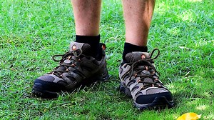 Watch Moab 2 Vented Hiking Shoes by Merrell - Full Review on Amazon Live