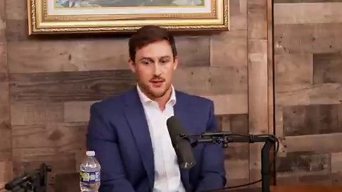 🚨Should UFOs be considered a Threat to National Security?When asked if UFOs should be considered a threat, UAP Gerb responds with "I'm of the mind, how do you attribute motive or morals to a non-human intelligence?"#ufotwitter #uapXSource: