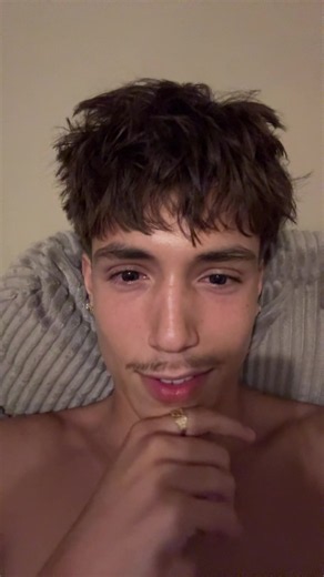 iheartplasticity (@iheartplasticity)’s video of White chocolate