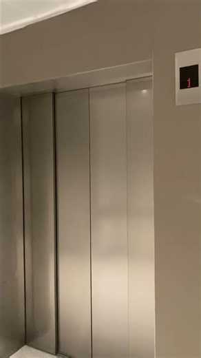 #Hitachi VFI Freight #Elevator (Ride, Lobby K) - Vivocity, HarbourFront, Singapore