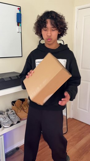 Unboxing ASICS Gel Kayano 14 Shoes in Black and Silver