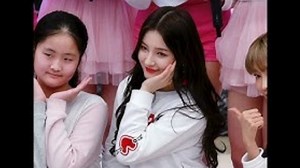 180203 | 4K【Nancy】'BBoom BBoom' 与粉丝共舞 竖版直拍 @盆唐 AK Plaza 游击演出 ©mang2goon