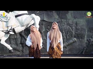 Tari lathi. sore kreatif selingkar tambusai