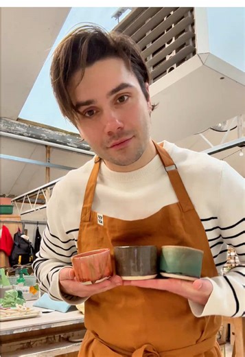 Exploring Green Glaze Techniques in Pottery