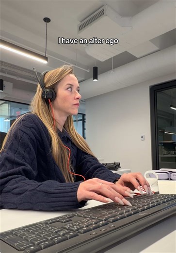 Bikini core #npcbikinicompetitor #fitnesscoach #bodybuilding