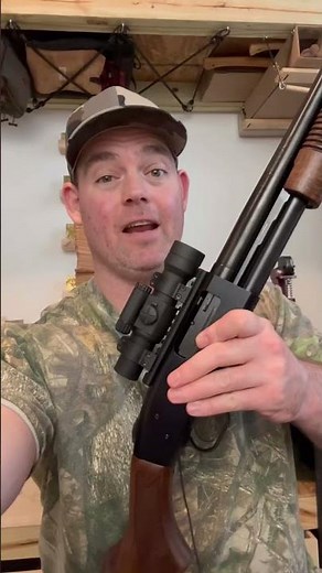Mossberg 500 Retrograde (12 Gauge Shotgun): Wild Hog & Prison Guard Shotgun with Aimpoint!