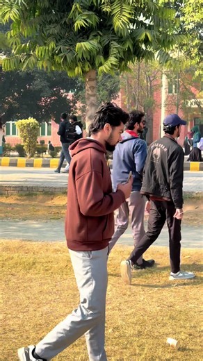 Next vedio kis singer pr bnay ? #foryourpage