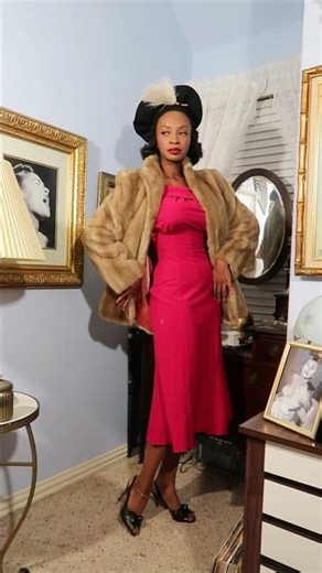 1930s Winter Glam 🥀 wearing the Melissa dress from Pretty Retro Clothing! #vintagestyle #1930s
