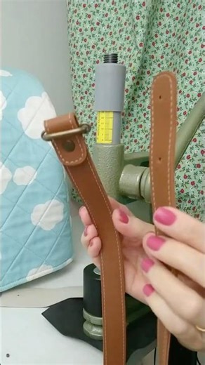 How to assemble an adjustable strap with a carabiner | #creative sewing #stepbystep #bagsewing