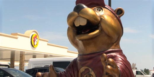 Beaver statue in place ahead of grand opening for Mississippi’s first Buc-ee’s in Harrison County