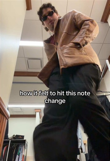 Dancing on Your Emotions — Luke Hemmings Dance Trends