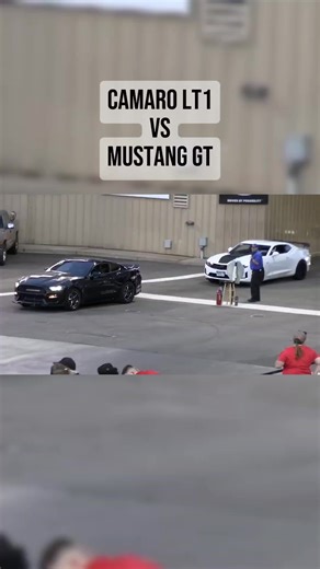 Camaro LT1 vs Mustang GT #dragracing