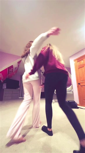 Amber (@ambercool94)’s videos with All Night - Beyoncé