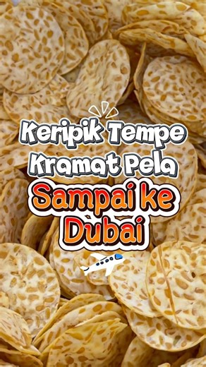 Pemkot Jakarta Selatan on Instagram: "Emang ada keripik tempe yang tembus pasar internasional sampai Dubai? 😍 Yuk kenalan sama Keripik Tempe Mama Tina! Dalam sehari, mereka bisa memproduksi hingga 200 kg tempe yang diolah jadi keripik renyah dan gurih. Nggak cuma laris di dalam negeri, keripik tempe ini juga sudah dikirim ke Thailand, Hong Kong, dan hari ini siap meluncur ke Dubai! 🌍✈️ Penasaran gimana proses pembuatannya sampai bisa go international? Yuk, intip dulu sebelum cuss order sekaran