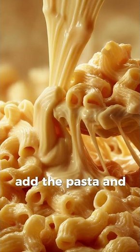 The BEST Classic Baked Mac and Cheese | Creamy Inside, Crispy Top