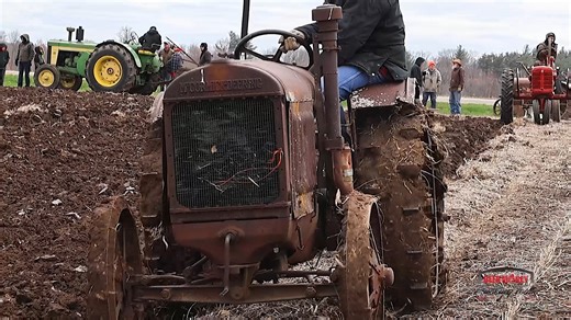 100 Year Old Tractors. Spring Tillage on Steel Wheels at Reedsburg Good Ole Boys Plow Days | Farm Stock Tractor Pullers