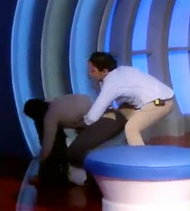 415K views · 1.8K reactions | Rissa vera in studio a "C'è posta per te" in Marocco: qui non aprono la busta, ma direttamente la cartella clinica | Cult Italia TV | Facebook