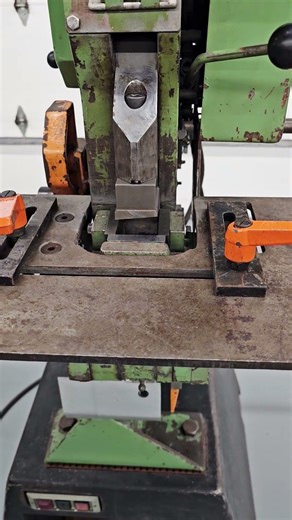 Well Tooled 38 Ton Peddinghaus “Peddy” Universal Ironworker #machineshop #cnc #packagingmaterial