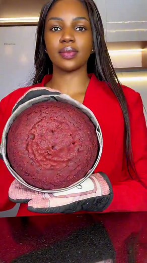 Red Velvet Cake Recipe — Perfect Moist Red Velvet (Ingredients Included)