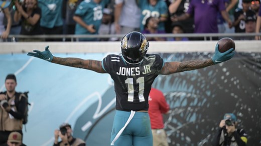 Can't-Miss Play: Marvin Jones Jr.'s toe-tap TD catch brings Jags within one in final 0:15