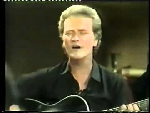 Mickey Newbury sings Sweet Memories