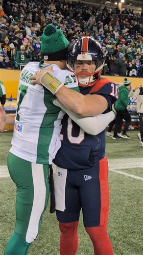 1.4K views · 1.2K reactions | De la belle camaraderie ❤️ | LCF | Facebook